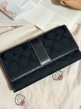 Coach Black Signature Continental Wallet with Leather Trim